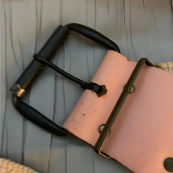 Peach Webbed Belt - Picture 6 of 7